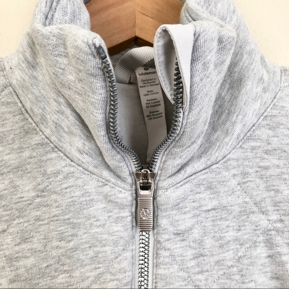 LULULEMON Quilted Half Zip Pullover Sweatshirt in Heathered Vapor Grey - Picture 8 of 12